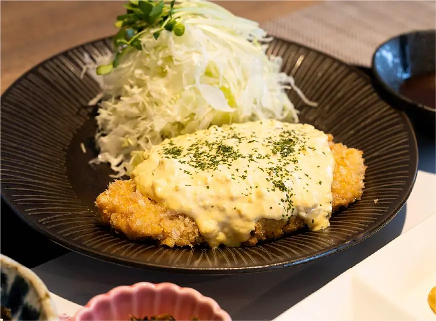 ロースタルかつ定食