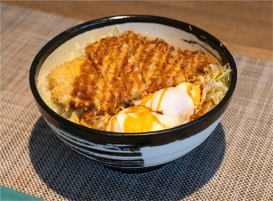 ロースたれカツ丼